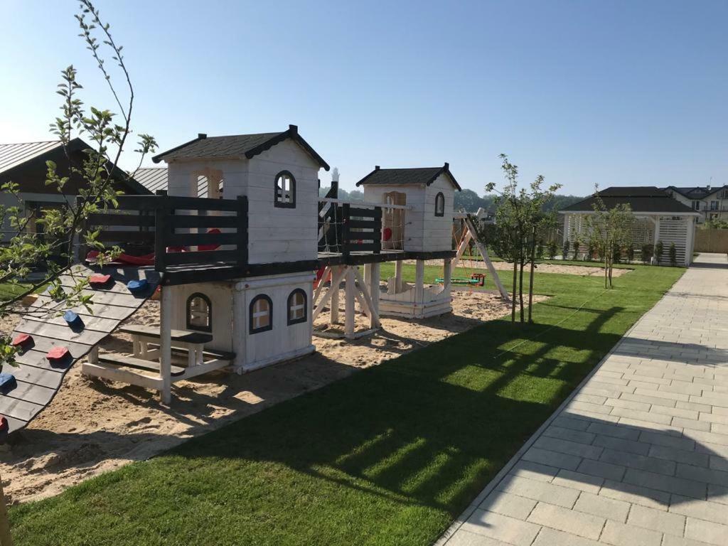 Domki Wśród Jabłoni Gąski Exterior foto